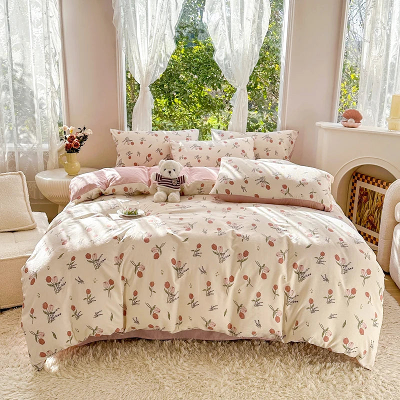 Duvet Cover Soft Bed Cover Floral Style Quilt Cover  Single/Double/Queen Size Comforter Cover (No Pillowcase)