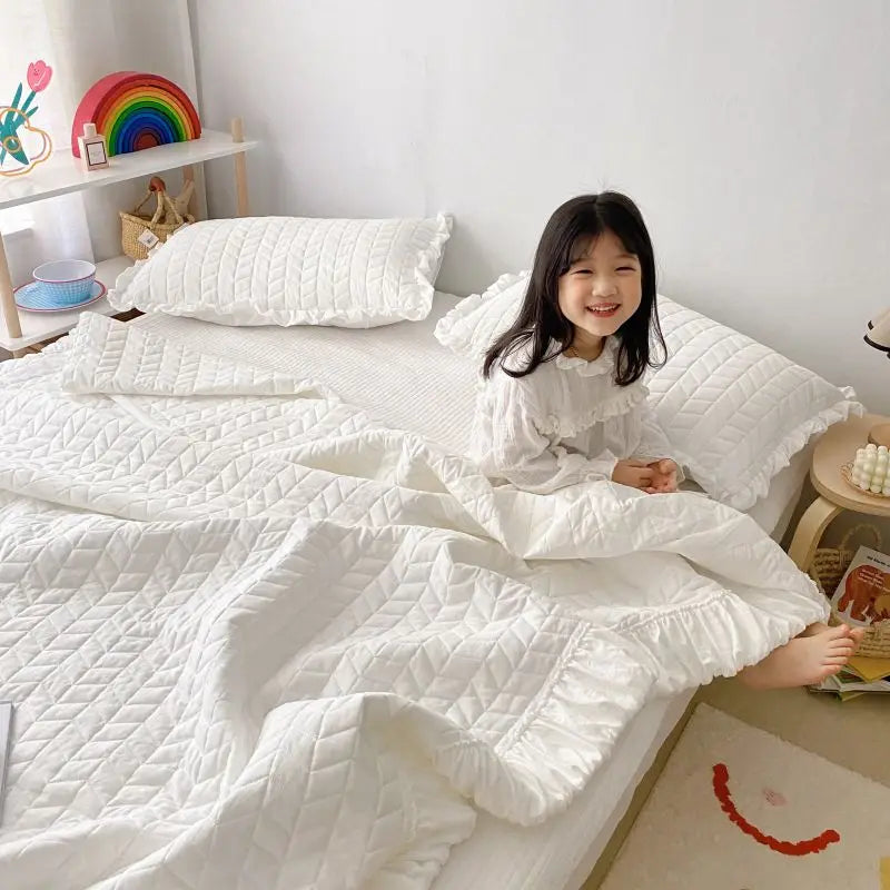 Oklulu Korean Style Quilted Summer Quilt Blanket Lightweight Cooling Air-conditioning Comforter Quilt Soft Thin Quilt Machine Washable