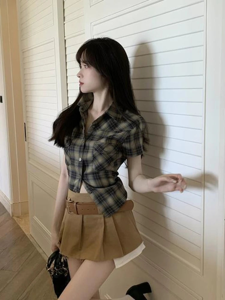 OKLULU  -   Vintage Short Sleeve Plaid Shirt Women 90s Button Up Cardigan Blouse Female American Retro Sexy Cargo Tight Tops