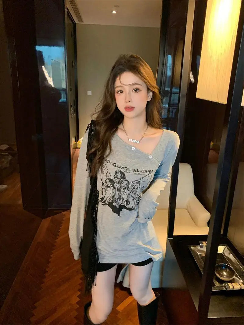 Oklulu Grunge T-shirt Women Sexy Off Shoulder Tops Ladies Graffiti Letter Print Tee Female Y2k Aesthetic Long Sleeve Tees Streetwear