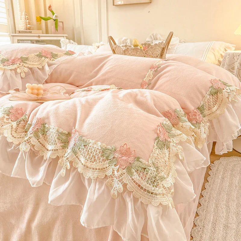 Pink Super Soft Velvet Fleece Luxury Princess Bedding Set Flowers Embroidery Lace Ruffles Duvet Cover Set Bed Sheet Pillowcase