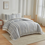 Oklulu  -  New Furball Queen Duvet Cover Set High-end Striped Cut Flowers Bedding Set King Size with Tassels Quilt Cover and Pillowcases