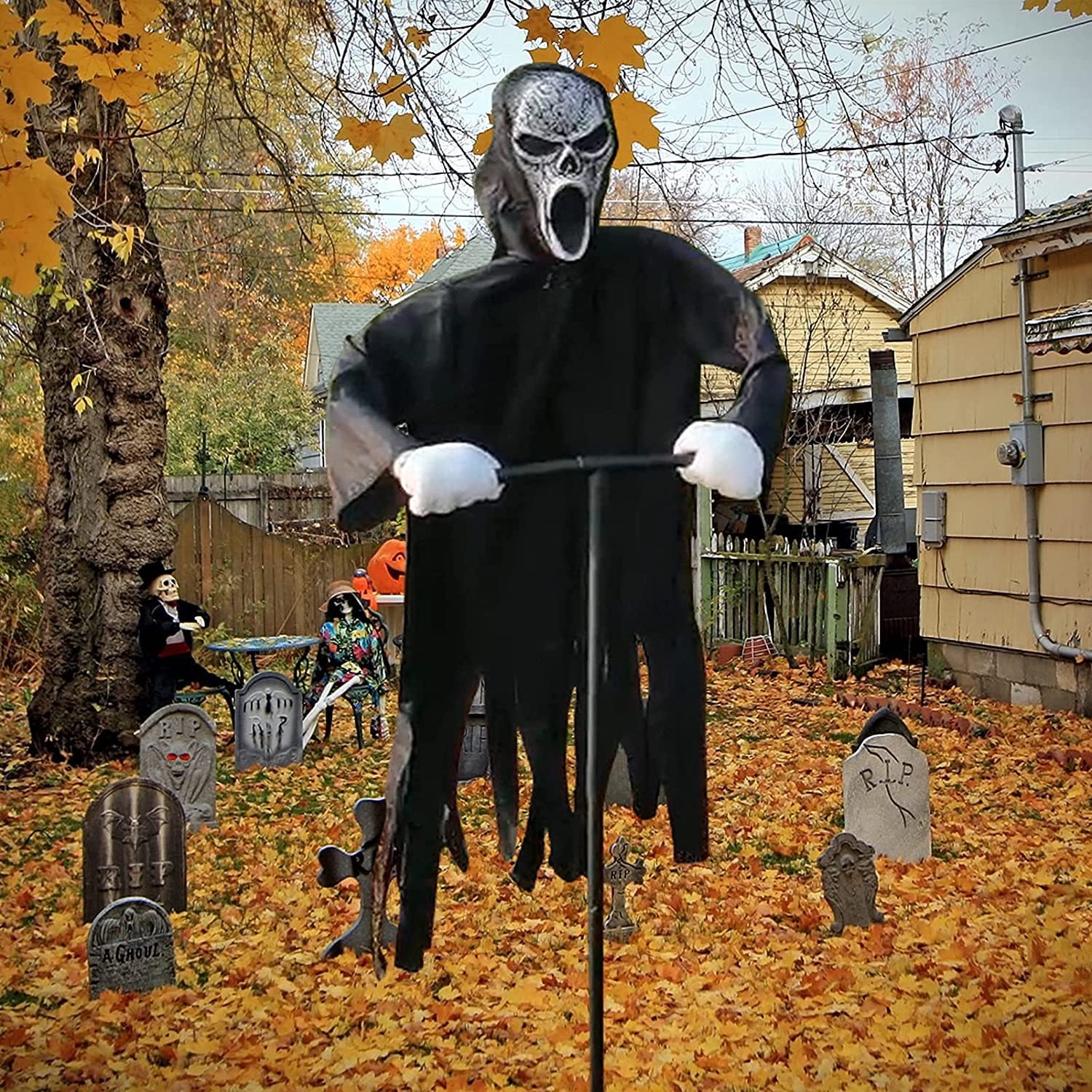 Garden Ghostface Scarecrow Halloween Decor Outside Hanging Scary Ghost Scarecrow Decorations Creative Courtyard Bird Repeller