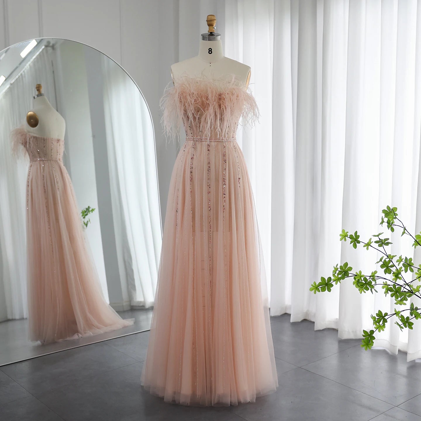 Luxury Blush Pink Feathers Dubai Evening Dress for Women Wedding Party Arabic Long Elegant Formal Prom Dresses