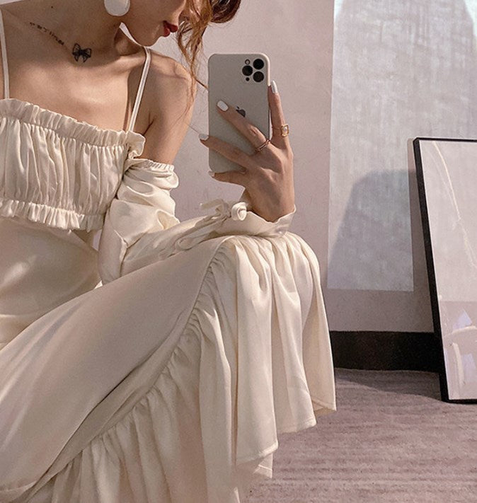 Autumn New style retro sweet one-shoulder square neck puff sleeve trumpet dress women sexy Folds white vintage dresses