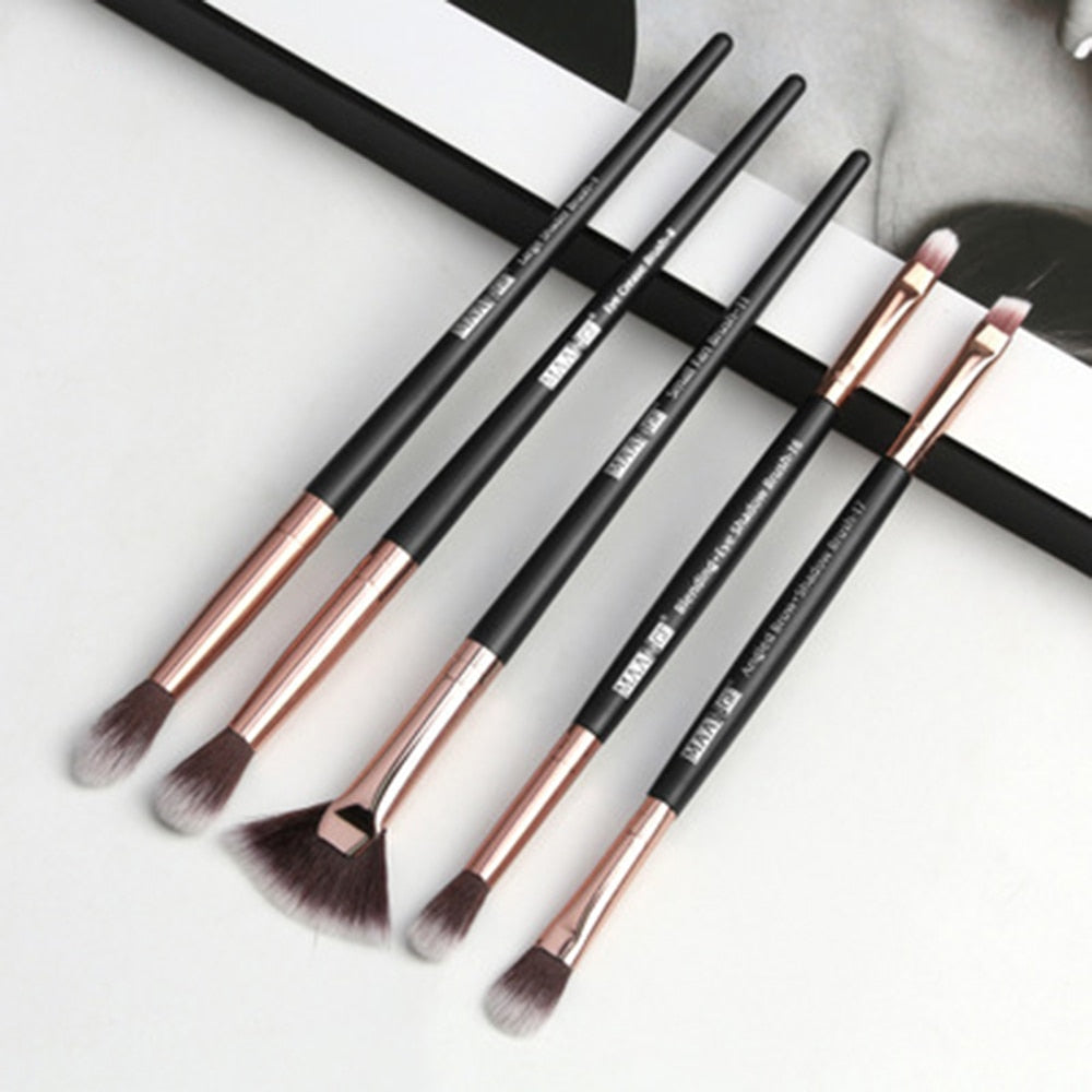 Makeup Brushes Set Face Cosmetic Eye Shadow Blush Brush Make Up Brush Shadow Foundation Blush Oblique eyebrow brush Tool 7Pcs