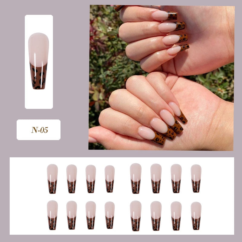 24pcs False Nails Nude Gradient Nail Patch Rhinestone Inlaid Press On Nails Removable Long Paragraph Fashion Manicure nail tips