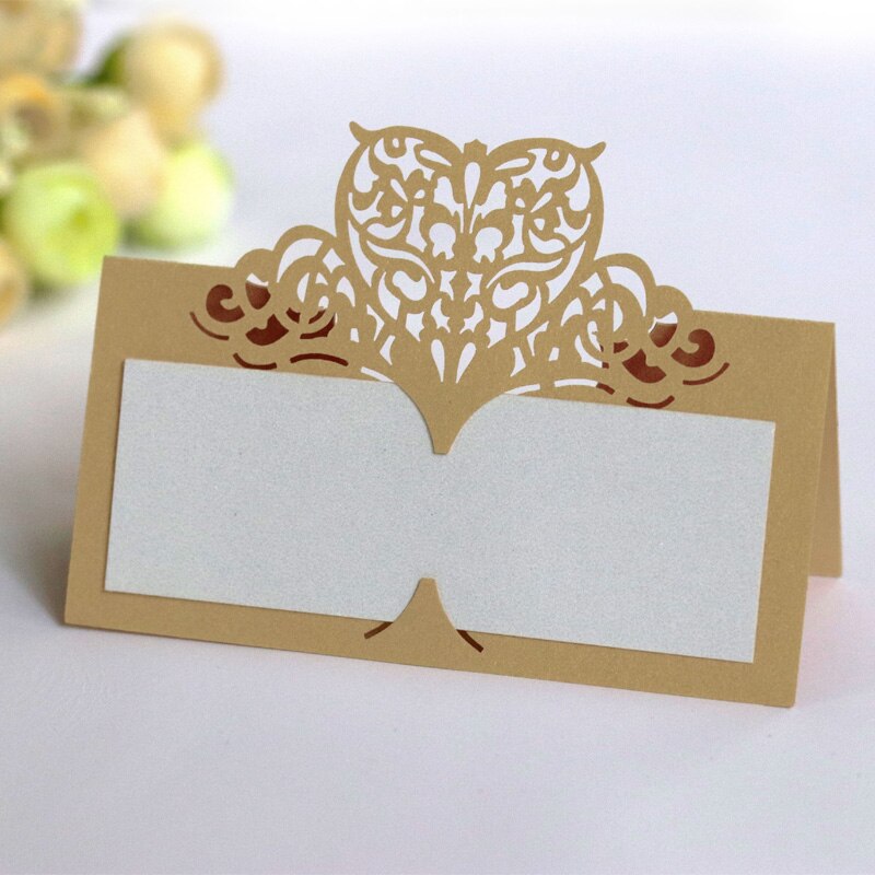 50pcs Laser Cut Hollowed Out Heart Name Seat Card Paper Place Card Creative Table Name Seat Card for Wedding Christmas Party