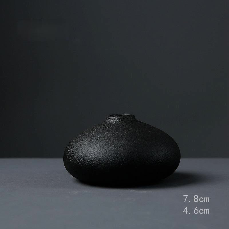Black Ceramic Small Vase Home Decoration Crafts Tabletop Ornament Simplicity Japanese-style Decoration