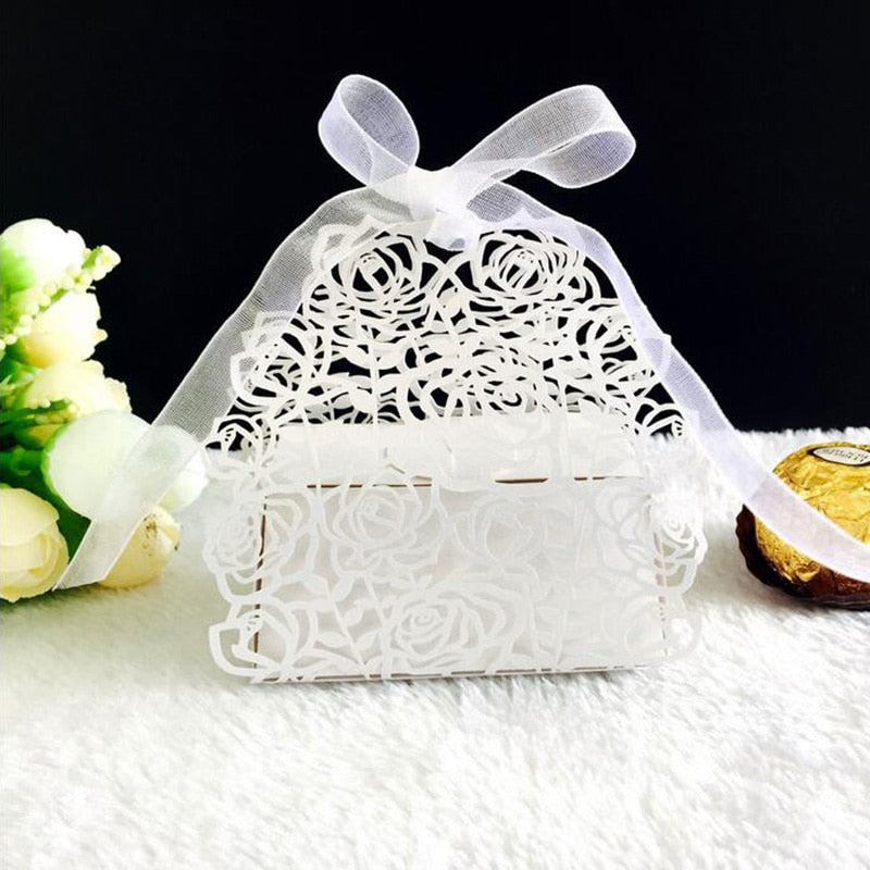10pcs Rose Flower Laser Cut Hollow Candy Boxes Carriage Gift Bags Favor Box With Ribbon Baby Shower Wedding Favor Party Supplies