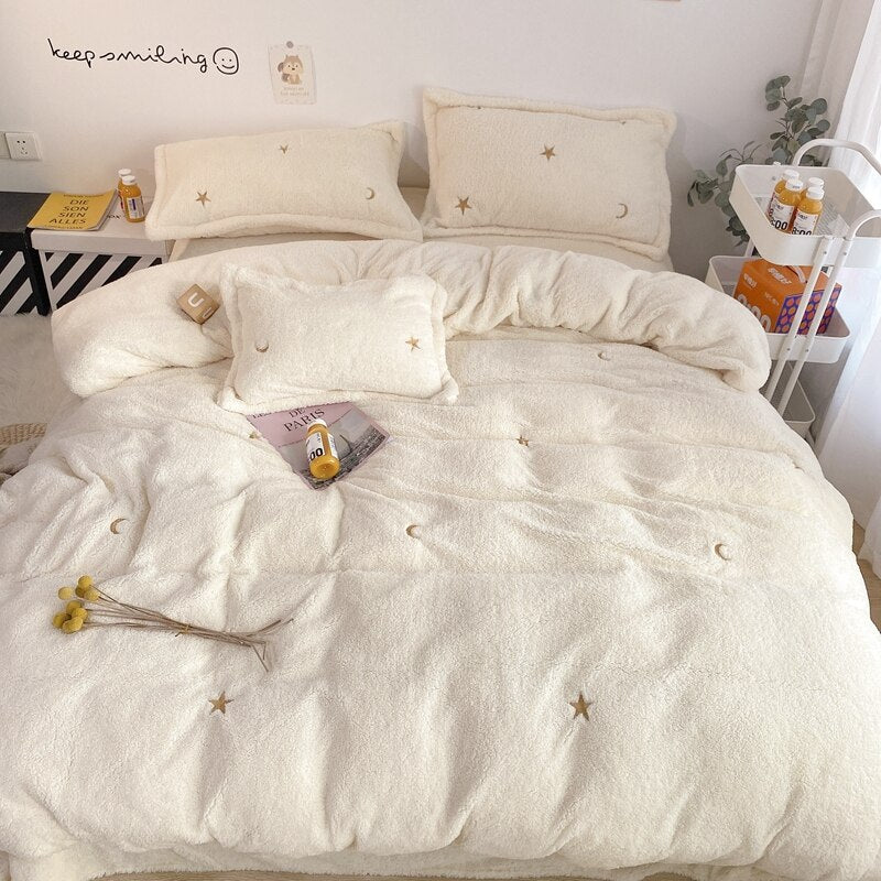 White Winter Warm Berber Fleece Star Embroidery Princess Bedding Set Double Duvet Cover Set Bed Sheet Pillowcases Home Textiles