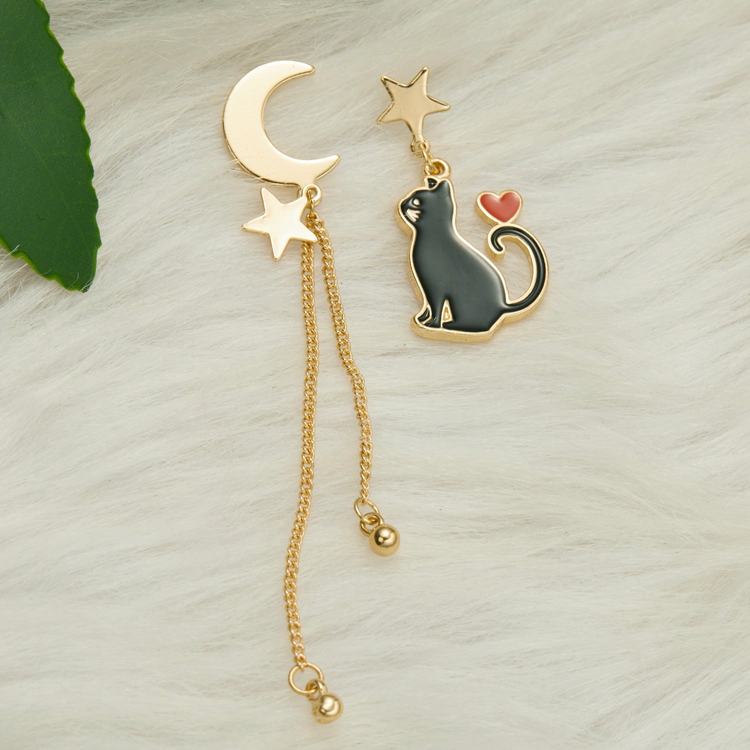 Korean Asymmetrical Cute Animal Cat Dangle Earrings Women Enamel Flower Rabbit Fan Star Moon Balloon Earrings Party Jewelry Gift