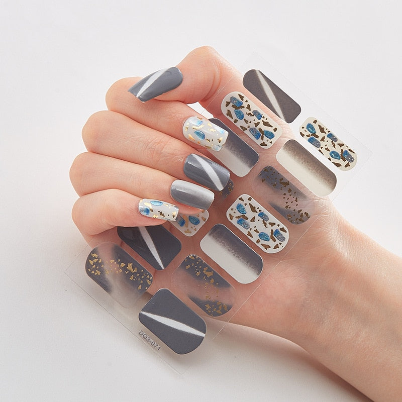 Four Sorts 0f Nail Stickers Nails Art Decoration Manicure Shiny Nail Decoration Decals Plain Stickers Nail Accesoires Women