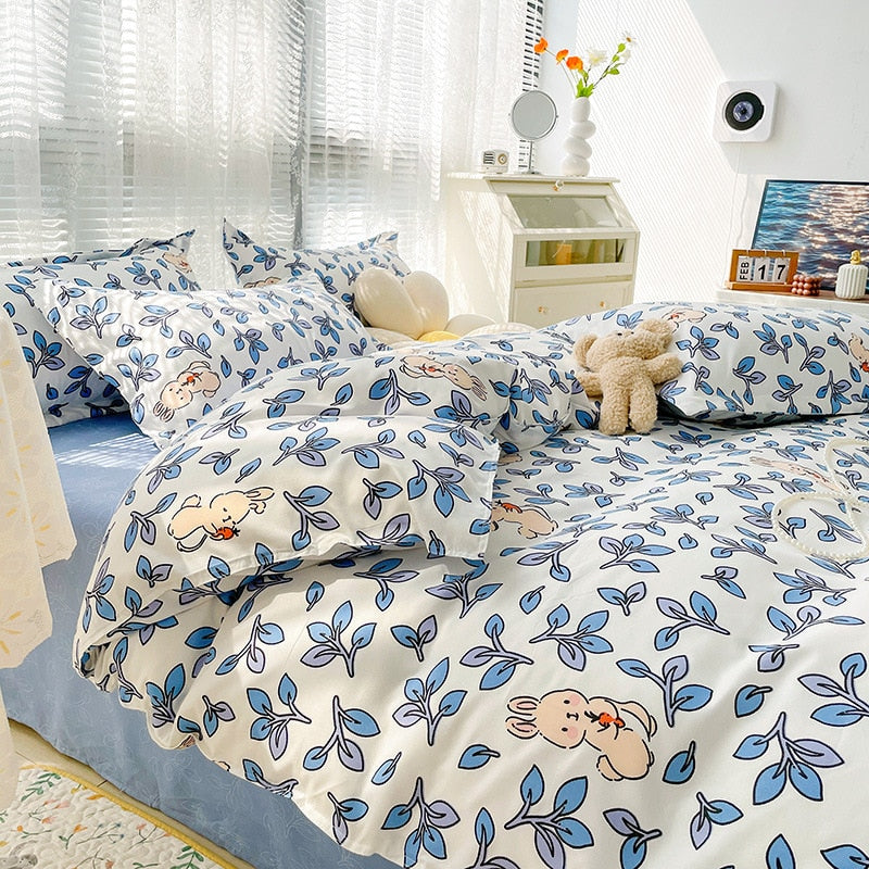 New Cartoon Foral Print Polyester Bedding Set Full Size Soft Thicken Duvet Cover Set with Flat Sheet Quilt Cover and Pillowcase