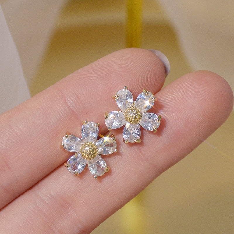 Korean Elegant Zircon Flower Stud Earrings for Women Girls Fashion Shell Small Flower Earring Boucle D'oreille Oorbellen Jewelry