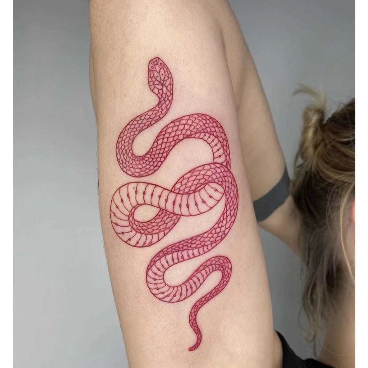 Black And White Snake Waterproof Tattoo Sticker Arm Female Male Fake Tattoo Line Python Body Art