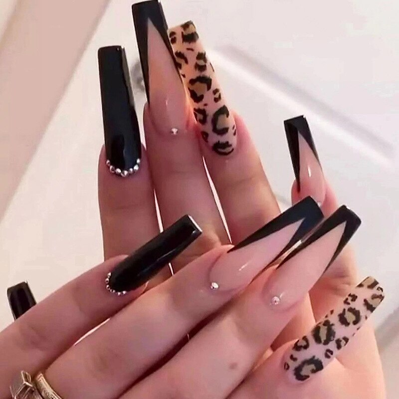 2022 Halloween Patch Nail Tip(24pcs/Box)French Press On Fake False Full Coverage Grimace,Blood Long Coffin Nail Tips With 1 Glue