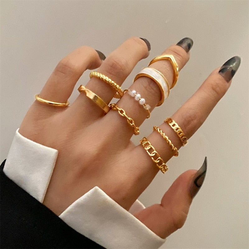 Bohemian Geometric Hollow Wide Chain Rings Sets For Women Vintage Butterfly Circle Imitation Pearls Joint Finger Rings Jewelry