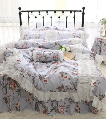 New French Countryside Garden Flowers and Birds bedding set Cotton ruffle lace duvet cover bed sheet set Bedding Sets for queen