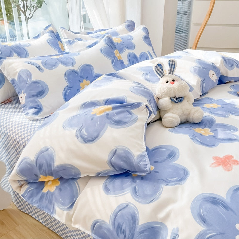 New Cartoon Foral Print Polyester Bedding Set Full Size Soft Thicken Duvet Cover Set with Flat Sheet Quilt Cover and Pillowcase