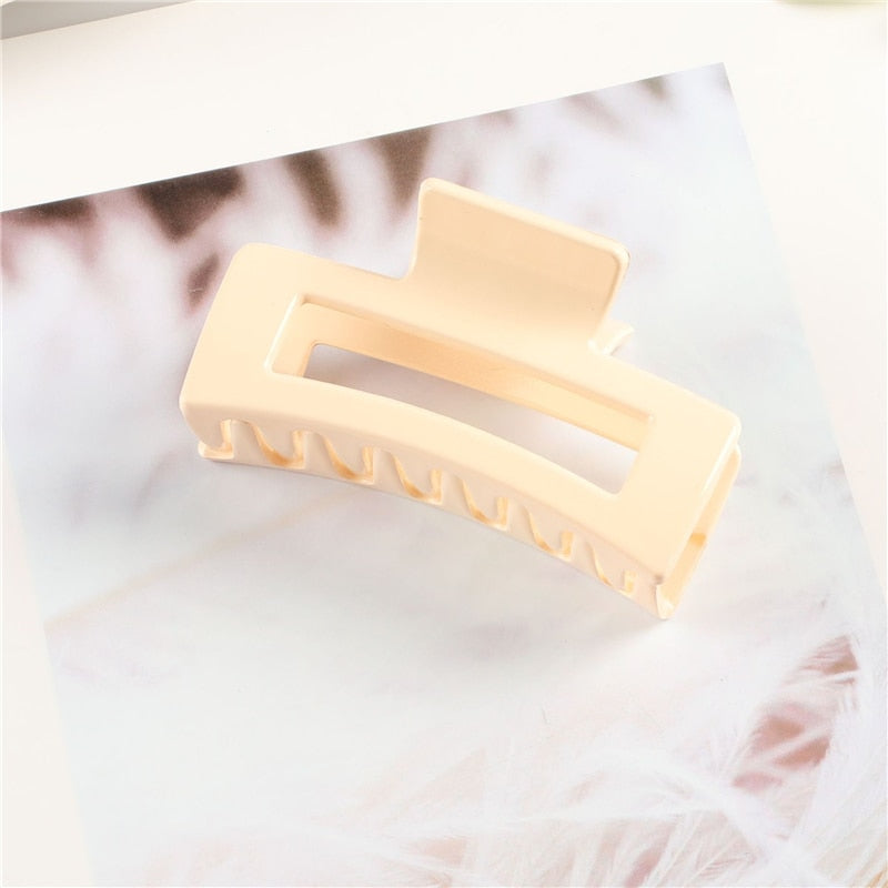 2022 Korean Solid Color Large Hair Claw Clips Fashion Matte Hair Claws Hairpin Women Girls Barrette Hair Accessories