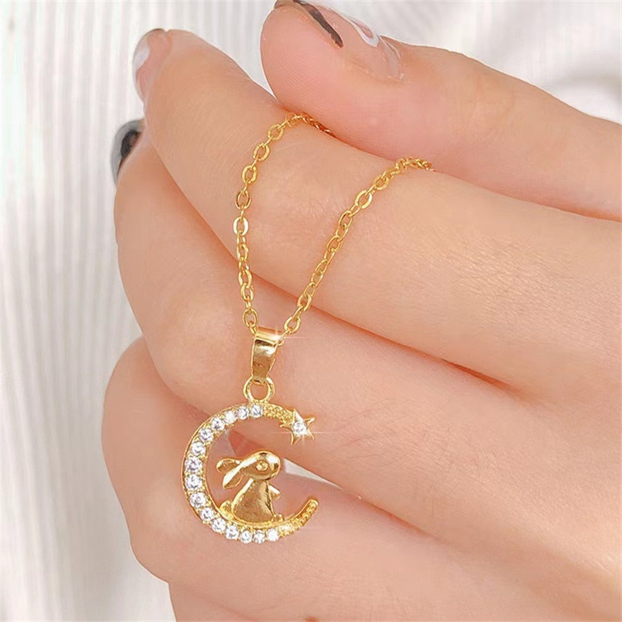 Light Luxury Opal Rabbit Pendant Necklace For Women Chinese Style Rabbit Sitting On Moon Star Animal Choker Trendy Party Jewelry