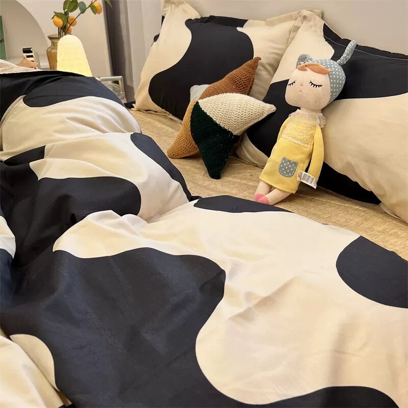 Ins Cartoon Sheep Flowers Bedding Set Duvet Cover Soft Queen King Size Flat Bed Sheet Quilt Cover Pillowcase Kawaii