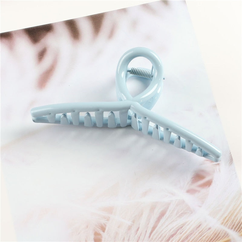 2022 Korean Solid Color Large Hair Claw Clips Fashion Matte Hair Claws Hairpin Women Girls Barrette Hair Accessories