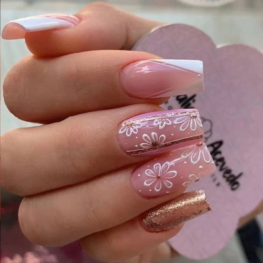 24Pcs Middle Length Ballerina Glitter Pink Color False Nails Design With Heart Pattern DIY Artificial Fake Nails With Press Glue
