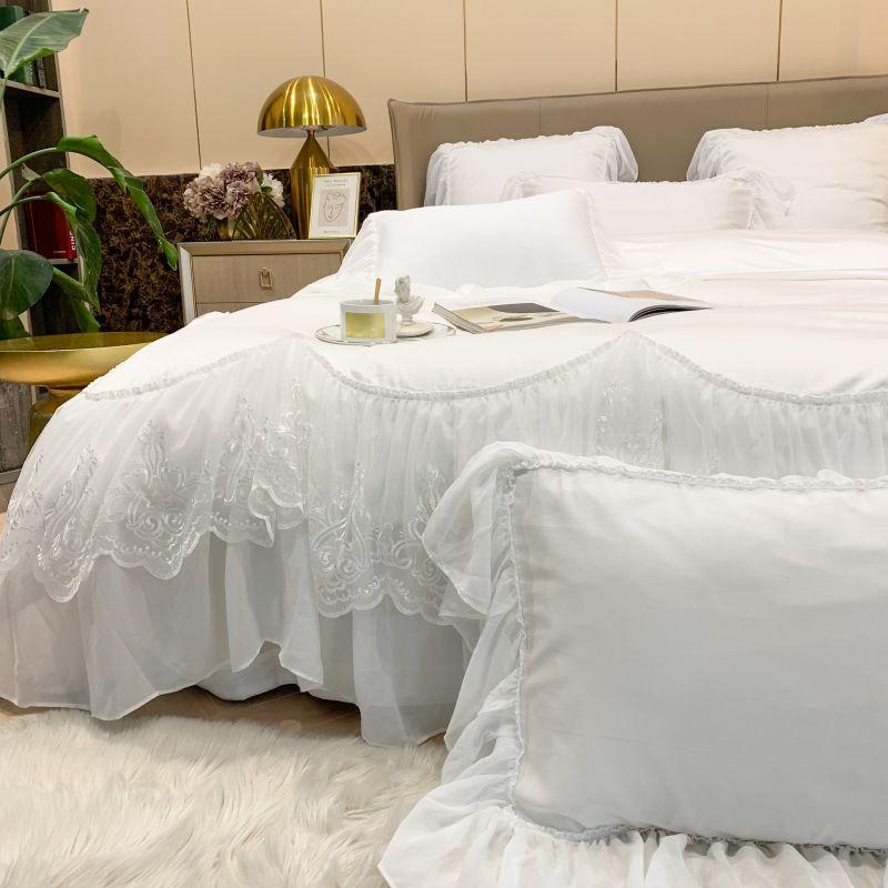 White Princess Wedding Bedding Set Luxury Romantic Lace Embroidery Ruffle Solid Color Duvet Cover Bed Sheet Linen Pillowcase