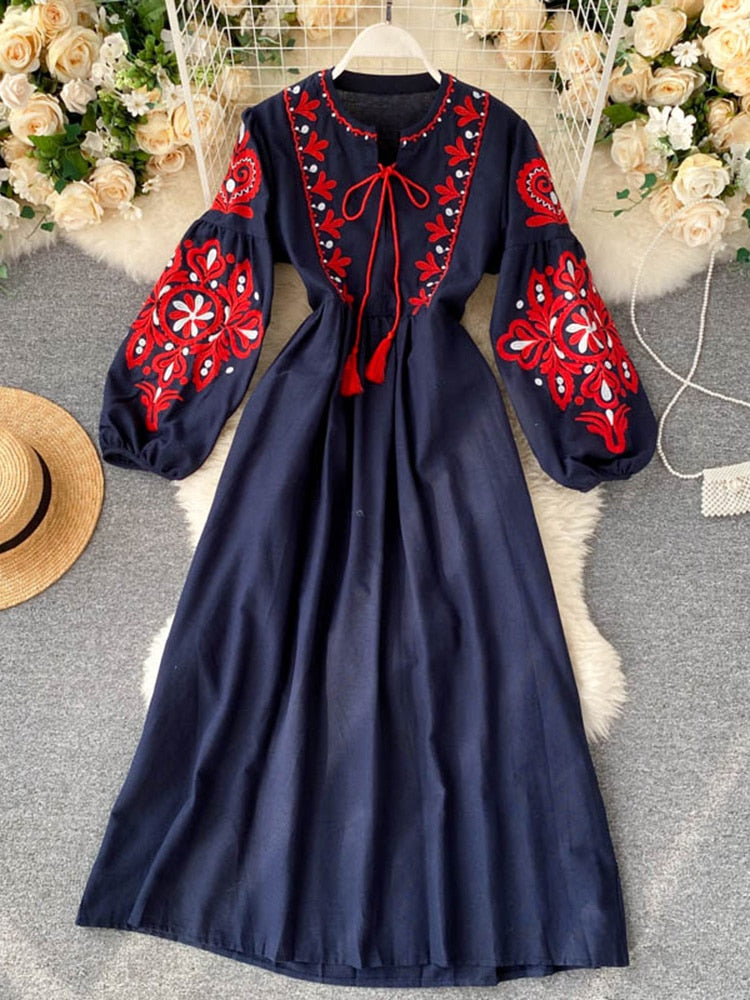 Bohemian O-Neck Lantern Sleeve Dress