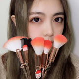 1 Set Women Christmas Makeup Brushes Adorable Santa Claus Elk Eye Shadow Brush Portable Kawaii Beauty Tool