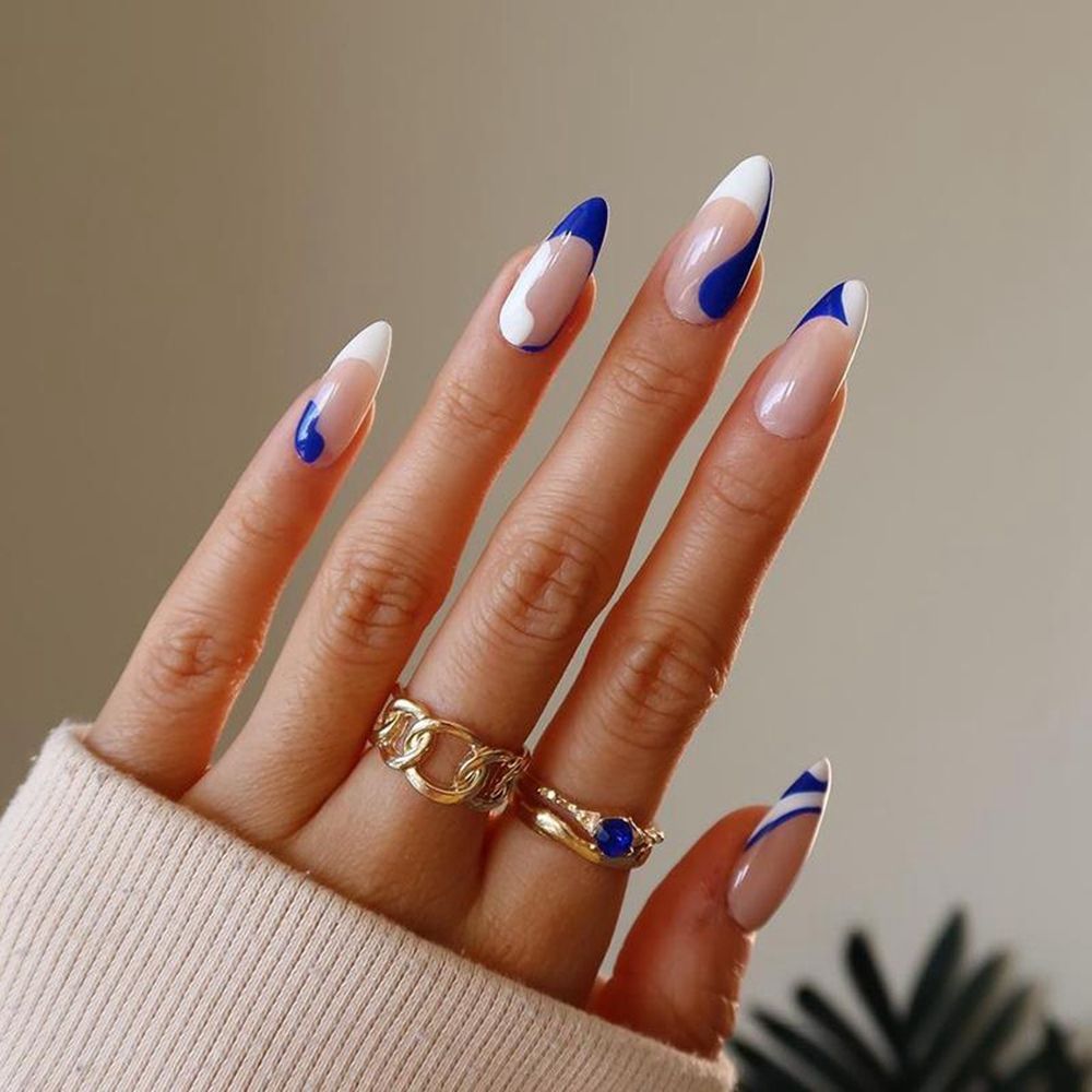 24Pcs/Set Blue Sky White Cloud Pattern Design False Nail French Stiletto Full Cover Fake Nails Glue DIY Manicure Nail Art Tools