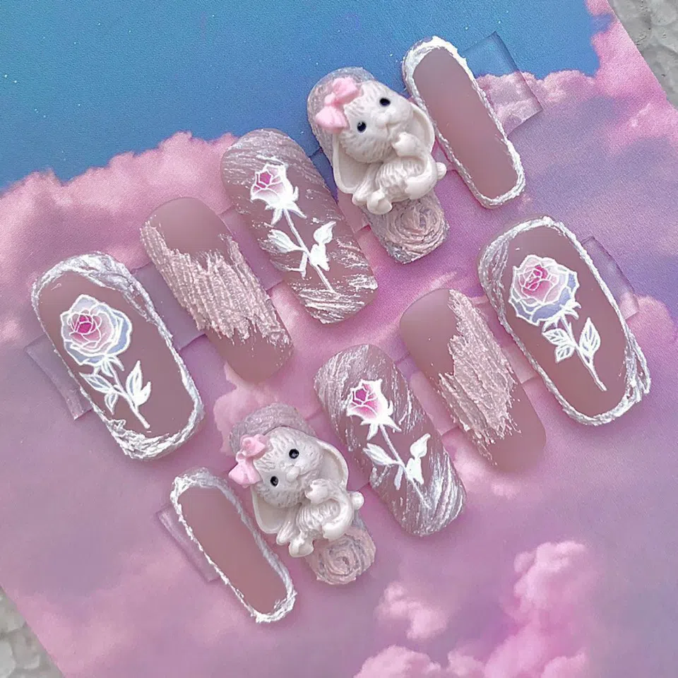 （Handmade Manicures）10 PCS Handmade Fake Nails Detachable Relief Rose Sweet Rabbit Nude Scrub Cute Show White Lady