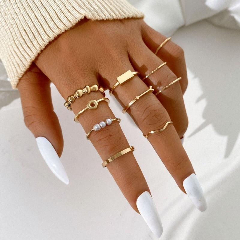 Bohemian Geometric Hollow Wide Chain Rings Sets For Women Vintage Butterfly Circle Imitation Pearls Joint Finger Rings Jewelry