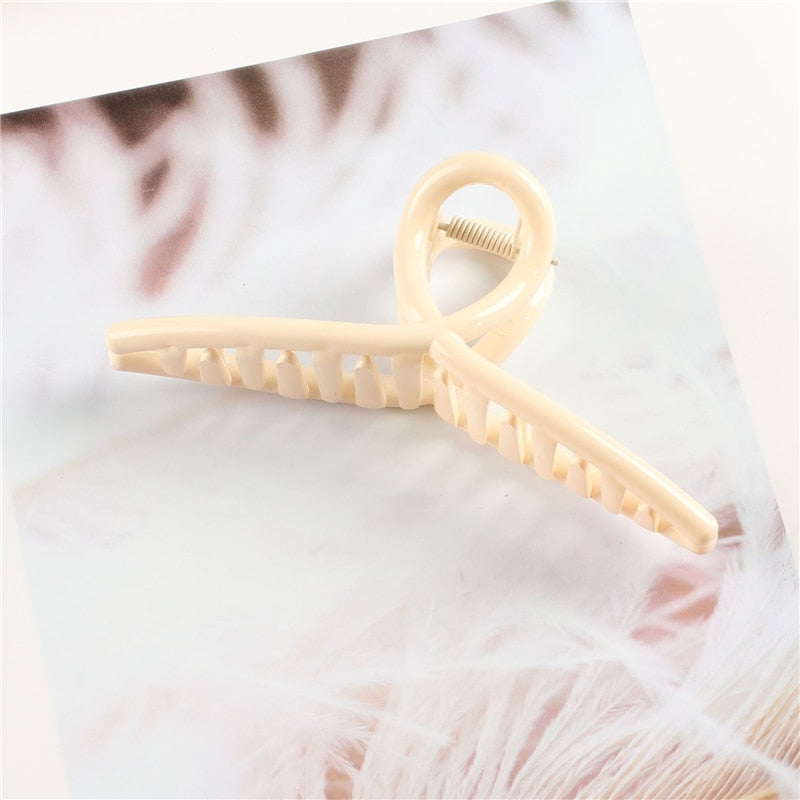 2022 Korean Solid Color Large Hair Claw Clips Fashion Matte Hair Claws Hairpin Women Girls Barrette Hair Accessories