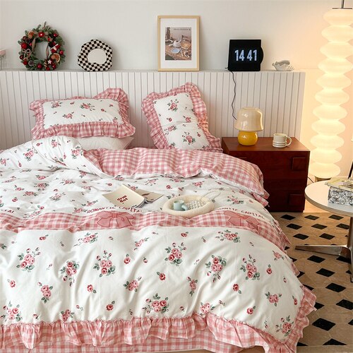 100% Cottom queen bedding set Romantic printed rose ruffle pink bedding set princess home textile linen bed sheet set twin size