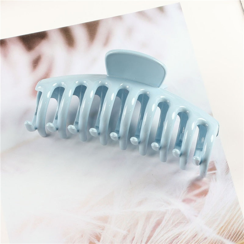 2022 Korean Solid Color Large Hair Claw Clips Fashion Matte Hair Claws Hairpin Women Girls Barrette Hair Accessories