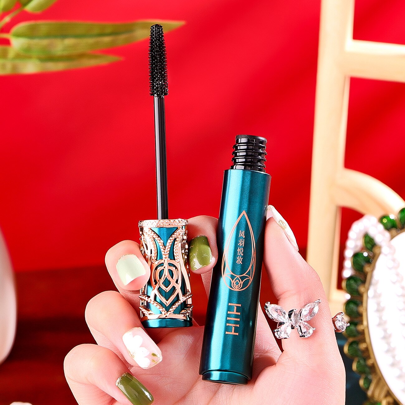 Phoenix Feather Yue Makeup Fiber Curling Mascara Cool Black Rich Eyelashes Long Curling Distinct Look Not Smudge Waterproof