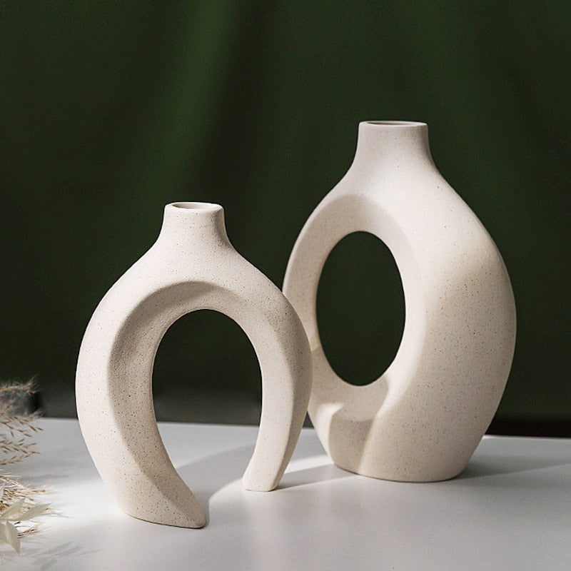Oklulu  Nordic Ceramic Vase  2Pcs/Set Snuggle White Matte Vase for Pampas Grass Living Room Office Desktop Porch Home Decoration