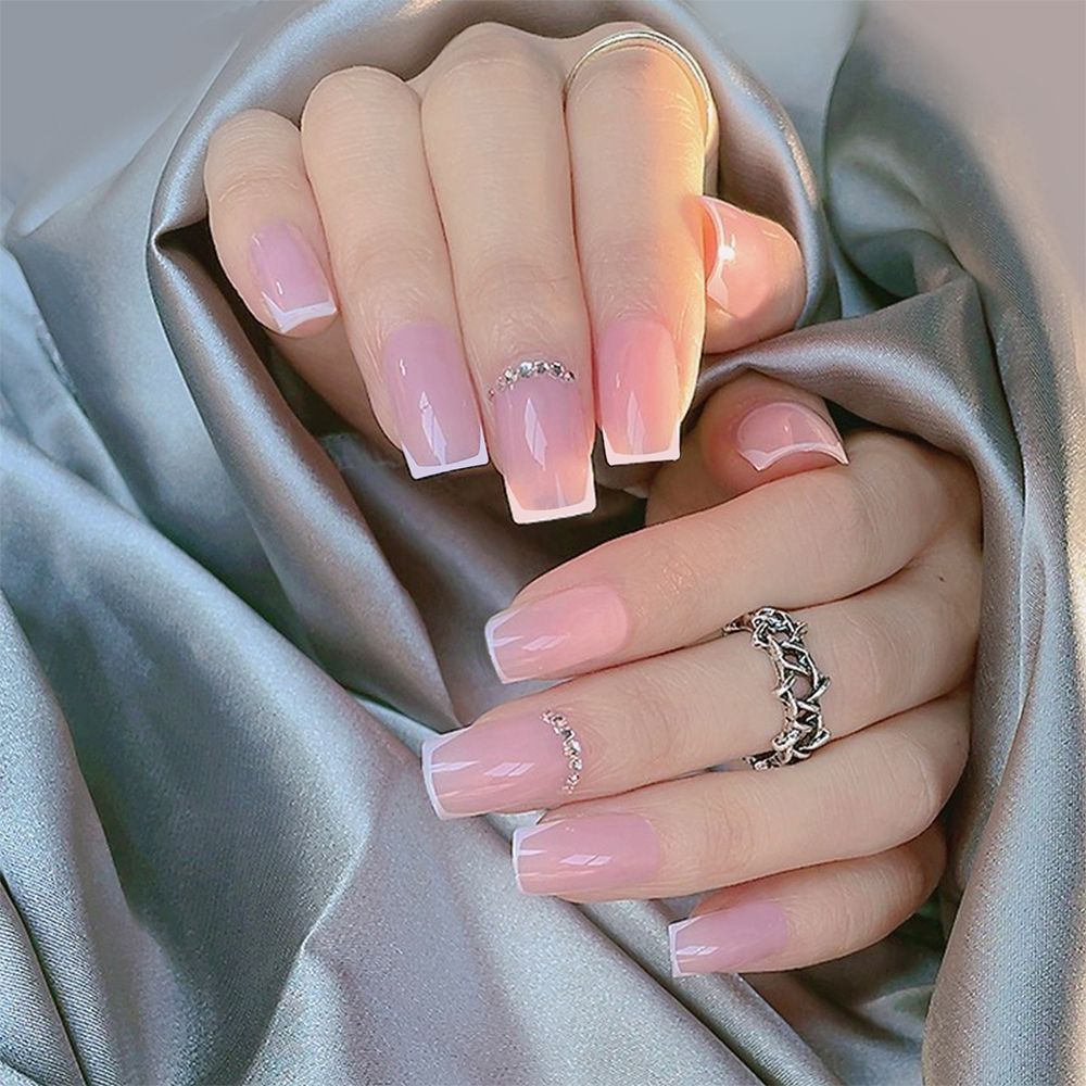 24Pcs Short False Nails Coffin nude pink design Artificial Ballerina Fake Nails With Glue Full Cover Nail Tips Press On Nails