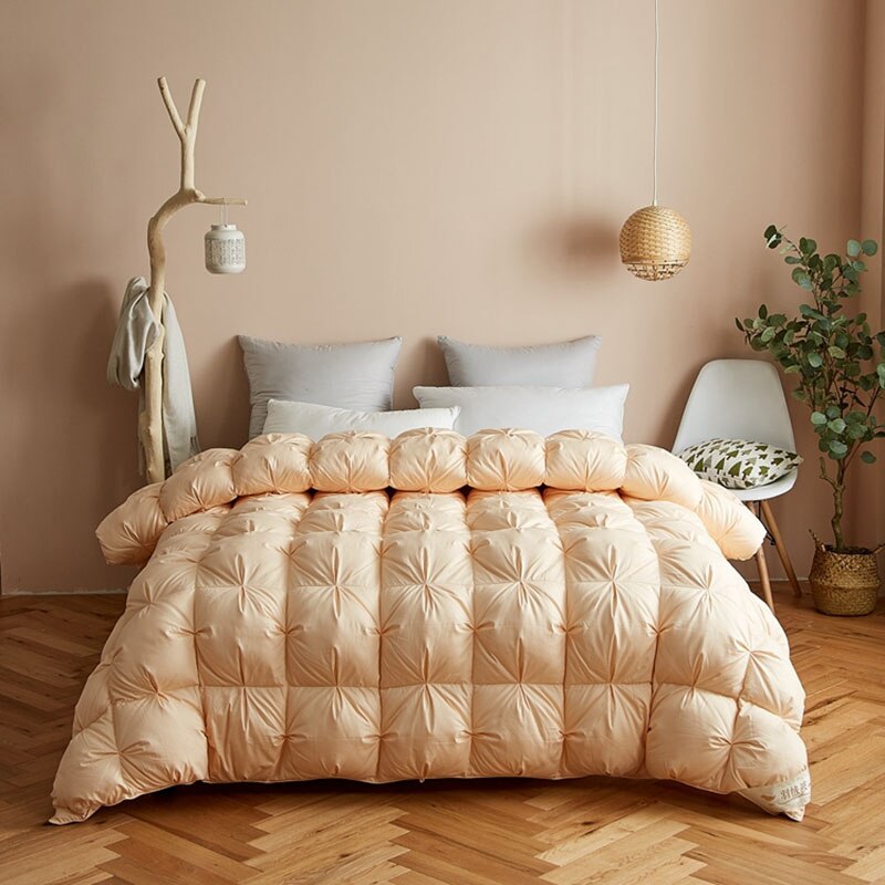 High Grade 100% White Goose Down Quilt Winter Warm Feather Duvet Queen King Cozy Lightweight 3D Bread Comforter Pinch Pleated