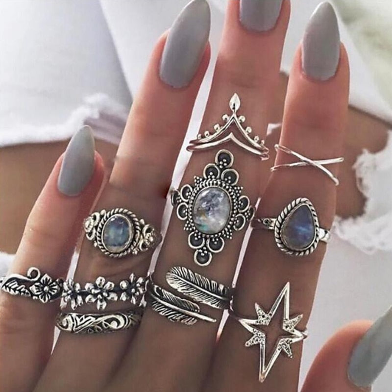 Tocona Bohemia Antique Silver Color Crown Flower Unicorn Carved Rings Sets Hollow Geometry Alloy Metal Wedding Jewelry Anillo